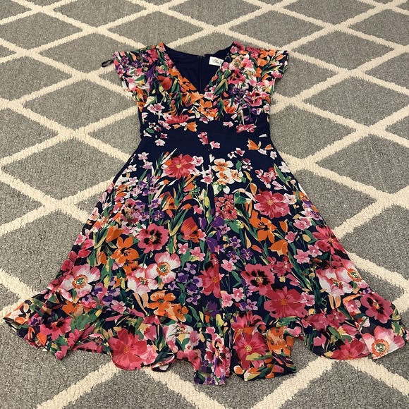 Eliza J Dresses & Skirts - Eliza J Floral Flutter Sleeve Dress Midi Fit & Flare Ruffle Lined Sz 2